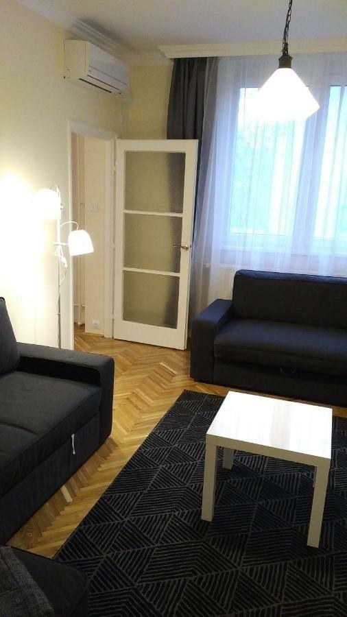Heidi Apartman セゲド エクステリア 写真
